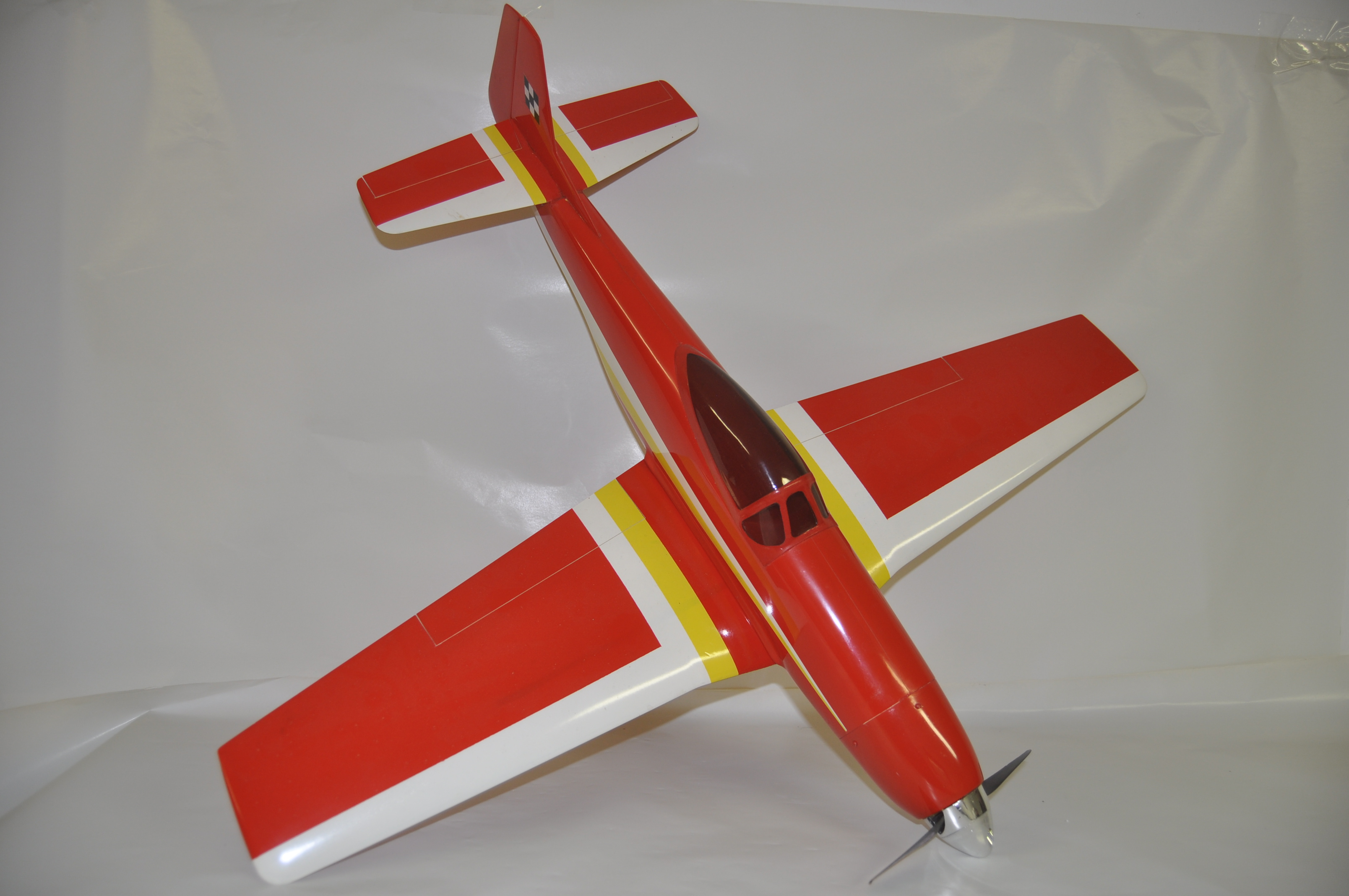 Reno Mustang GFK/CFK